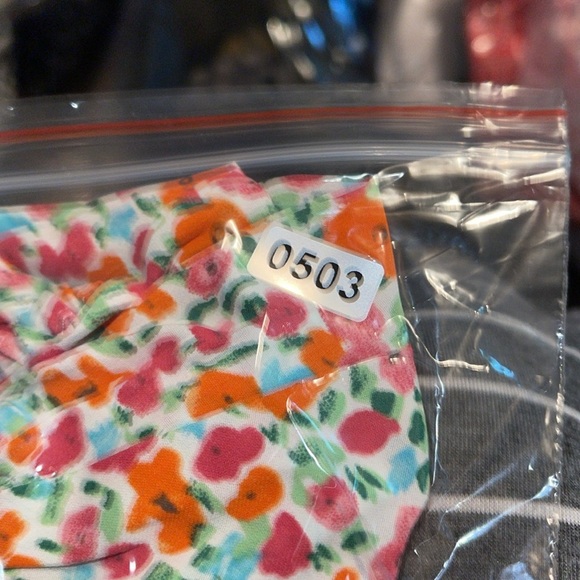 🌹ENTRO CROP TOP - Picture 5 of 5